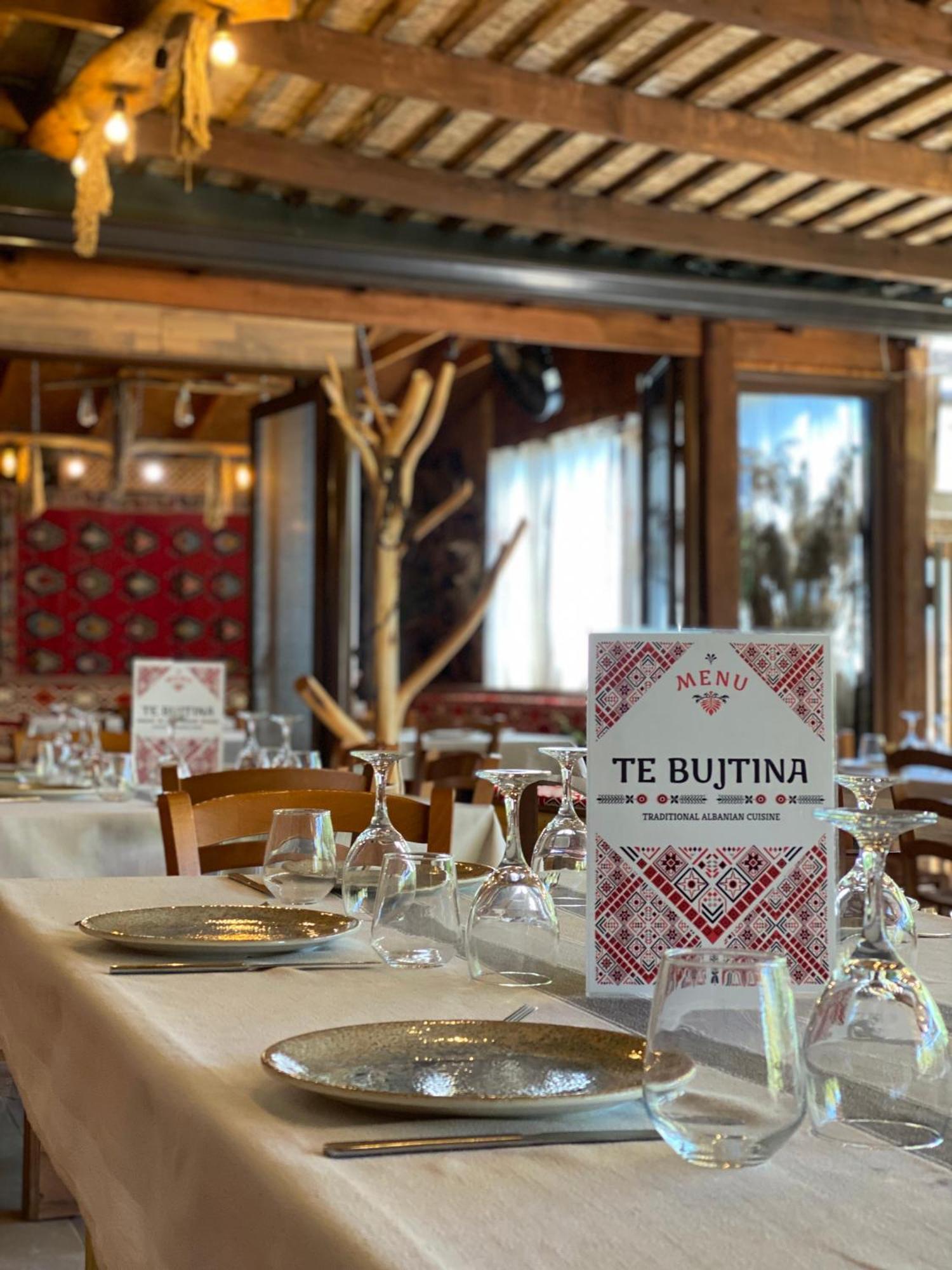 Te Bujtina Hotel- Cozy Stay With Traditional Breakfast Near Beach Golem  Dış mekan fotoğraf