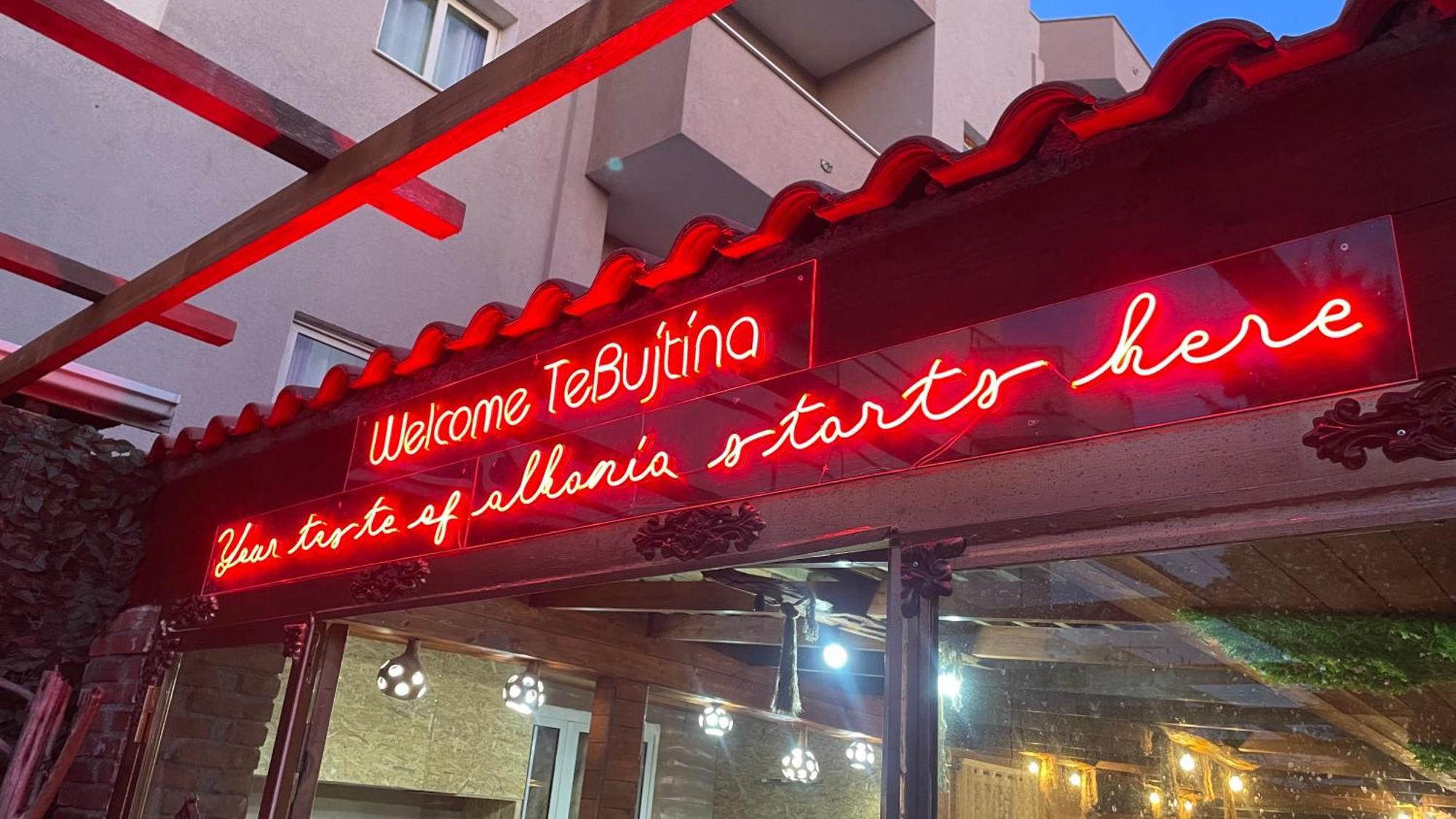 Te Bujtina Hotel- Cozy Stay With Traditional Breakfast Near Beach Golem  Dış mekan fotoğraf