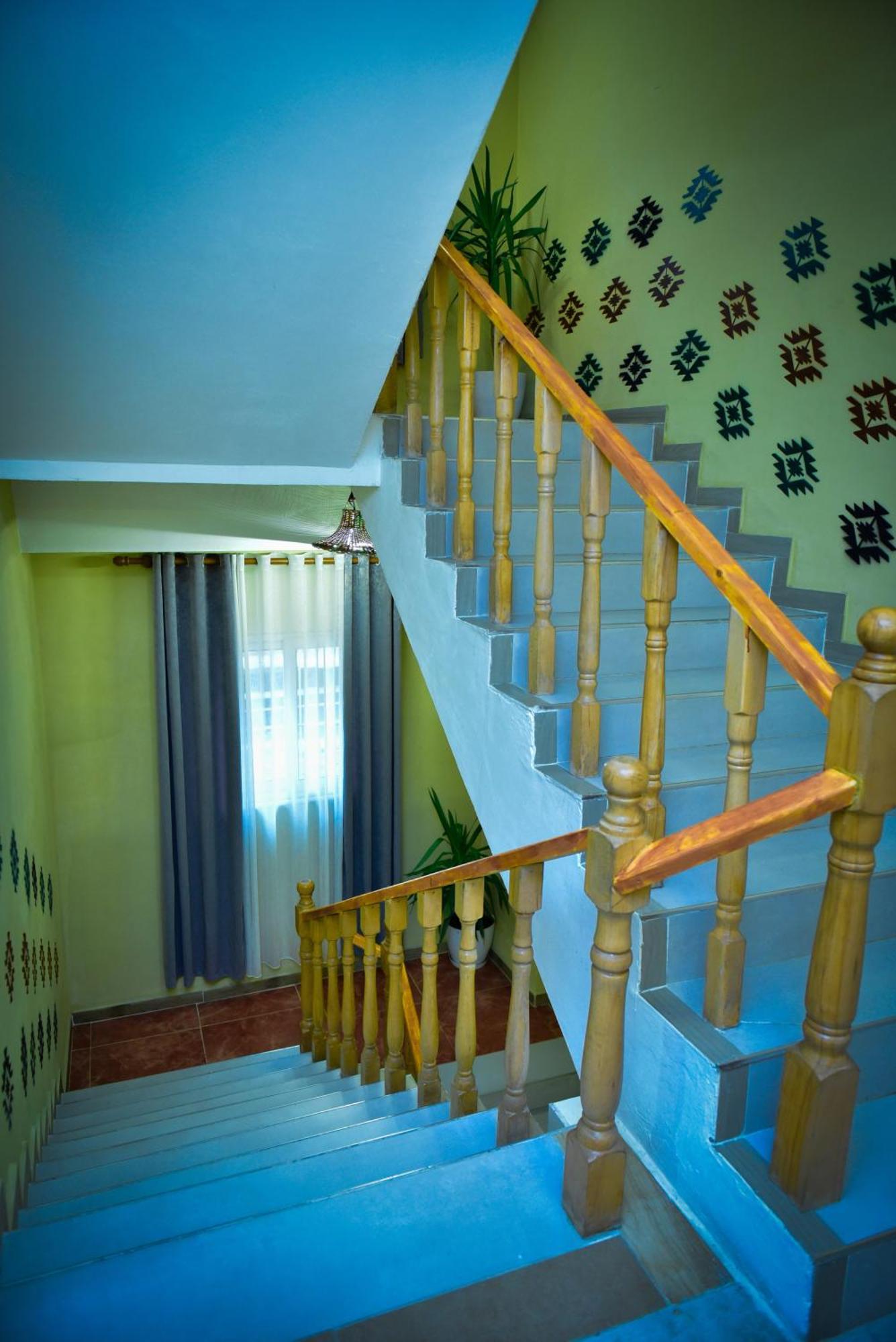 Te Bujtina Hotel- Cozy Stay With Traditional Breakfast Near Beach Golem  Dış mekan fotoğraf